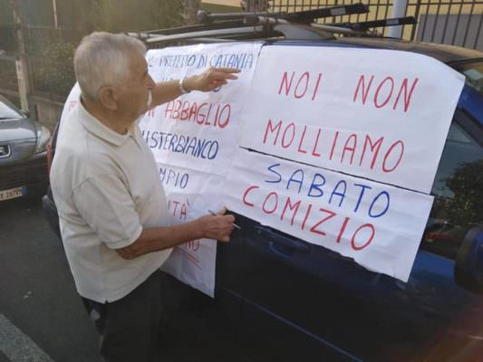 Comune Misterbianco sciolto per mafia, ex sindaco Di Guardo torna a protestare: “Non molliamo”