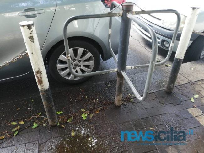 Catania discrimina i disabili? Barriere architettoniche e tanta maleducazione nella città che vorrebbe essere metropoli – FOTO
