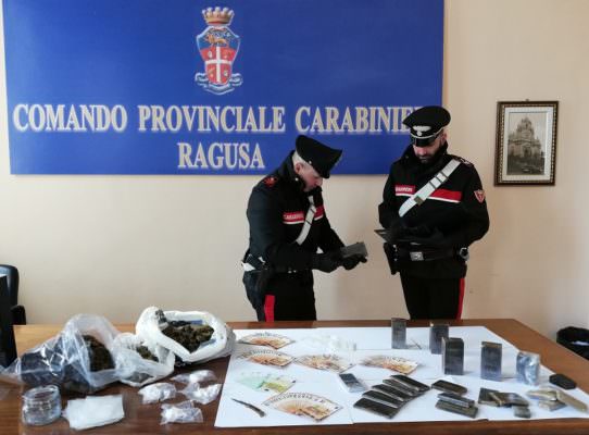 Spaccio e furti nelle serre: i DETTAGLI dell’operazione “Country Hide” – VIDEO