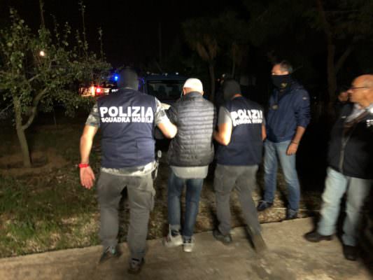 Operazione “Plastic free”, le mani della “Stidda” sul riciclo: arresti e sequestri – FOTO