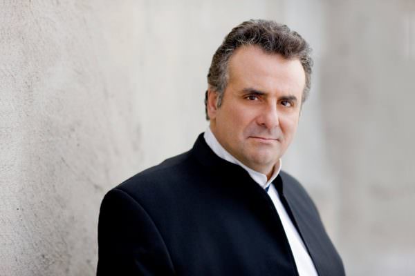 Funerali Marcello Guagliardo: dolore e commozione per l’ultimo saluto al tenore siciliano