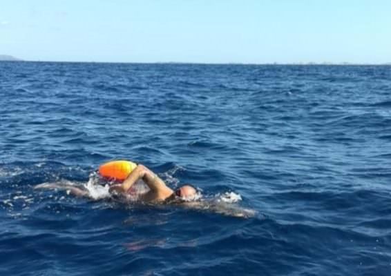Dalla Sardegna alla Corsica a nuoto, “impresa” sportiva per un 35enne siciliano