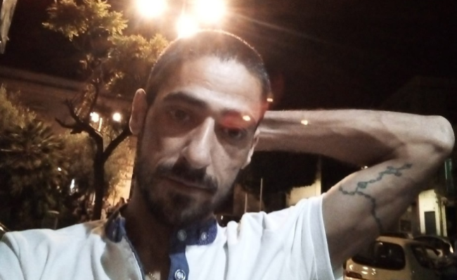 I soldi per la droga, 4 colpi di pistola e l’omicidio: così Andrea Befumo avrebbe ucciso il fratello Paolo