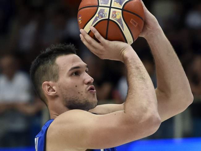 DERBY AZZURRO IN NBA, GALLINARI LA SPUNTA SU MELLI