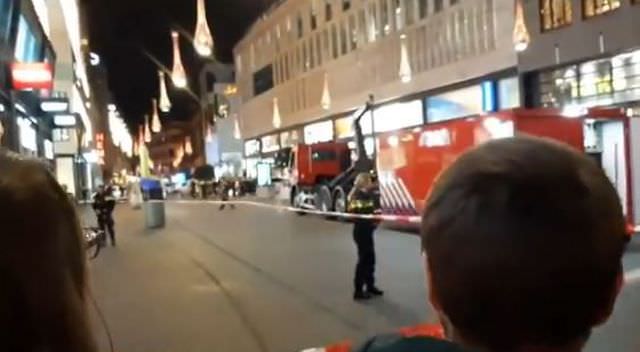 ACCOLTELLAMENTI NELLE VIE DELLO SHOPPING A L'AJA, FERITI