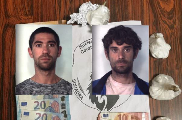 Zia Lisa, cocaina in casa e contanti nel comodino: arrestati fratelli pusher
