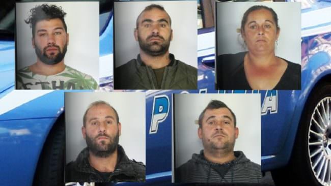 Catania, maxi rissa con mazze e bastoni in zona cimitero: prognosi di 10 giorni per le vittime