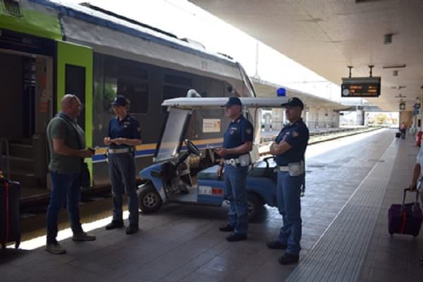 Operazione “Rail safe day”, controlli ad ampio raggio della Polizia Ferroviaria: 3 minori rintracciati