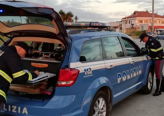 “Giornata in memoria delle vittime della strada”, la polstrada di Palermo incontra gli studenti: campagna di sicurezza per i giovani automobilisti