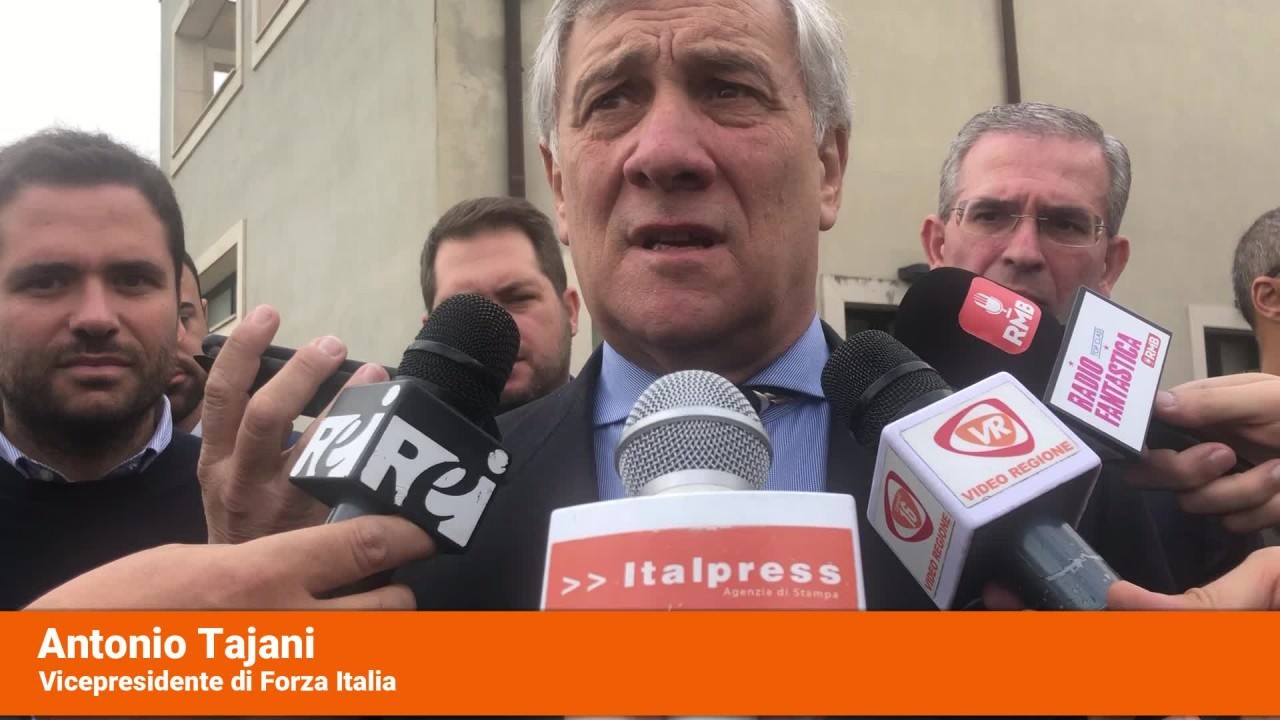 Tajani “Governo non durera’”