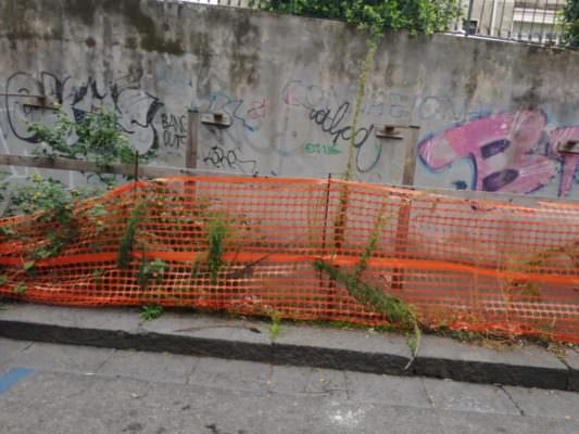 Catania, situazione al limite in via Salvatore di Paola. Orazio Grasso: “Un pericolo per tutti”