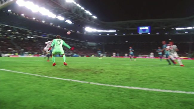 Globe Soccer Awards 2019, CR7 sfida Messi