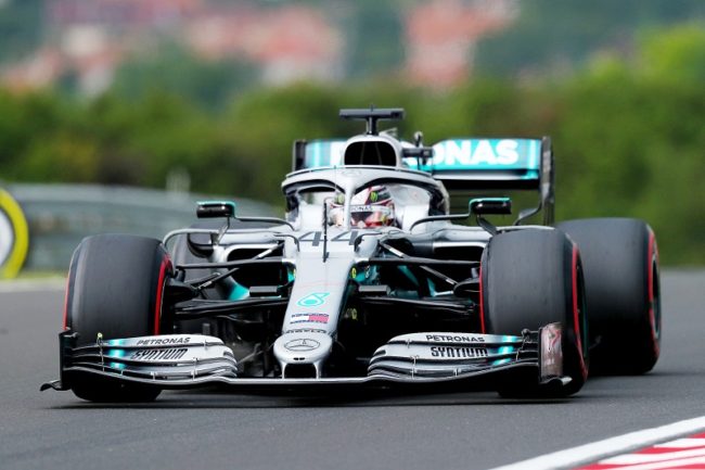 HAMILTON TRIONFA NELL'ULTIMO GP AD ABU DHABI, TERZO LECLERC