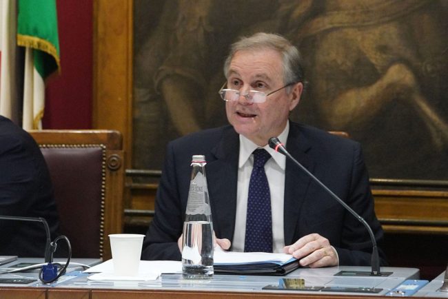VISCO “NEL NUOVO MES NON C'E' LA RISTRUTTURAZIONE DEL DEBITO”