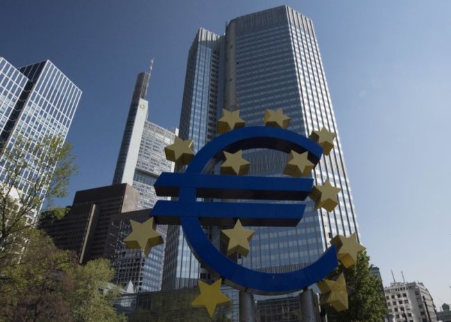 BCE RIVEDE AL RIBASSO PIL DELL'EUROZONA A +1,1% NEL 2020