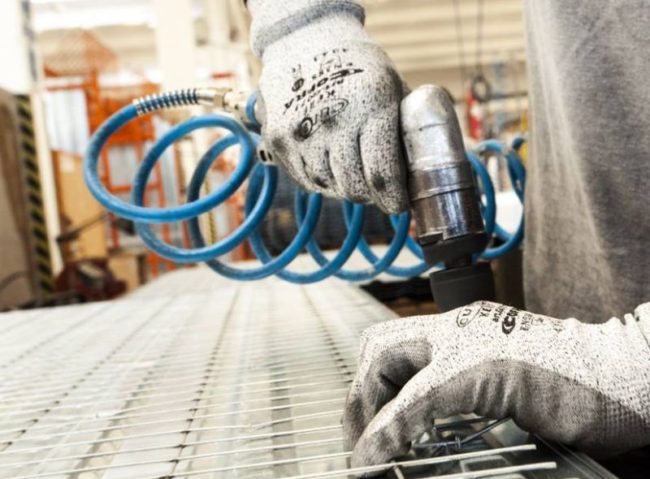 PER LE PMI LA CATTIVA BUROCRAZIA COSTA 57 MILIARDI L'ANNO