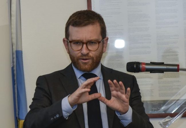 PROVENZANO “100 MILIARDI AL SUD, RIVEDERE IL REDDITO DI CITTADINANZA”