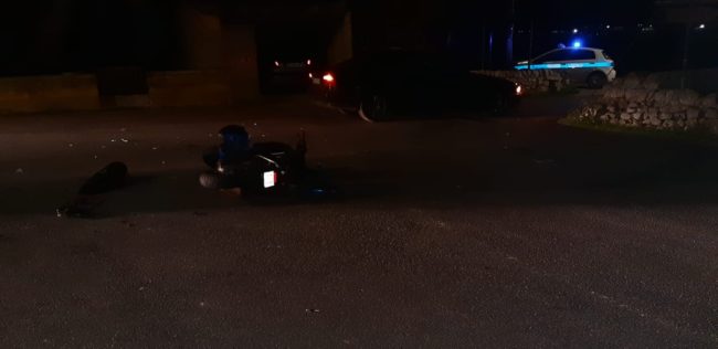 Scontro tra un’auto e una moto: ferito centauro