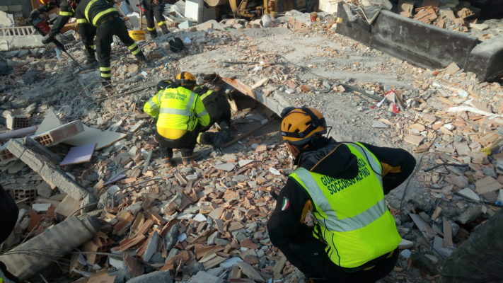 Terremoto in Albania, in aiuto anche i finanzieri del Soccorso Alpino di Catania