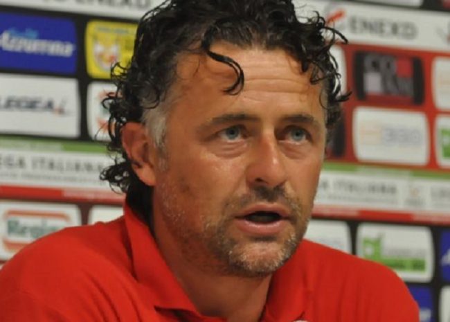 Trapani, esonerato l’allenatore Baldini: squadra affidata al tecnico della Primavera Scurto