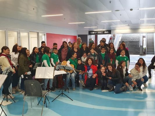 “Suono in metro”, i ragazzi dell’I.C. “Fontanarossa” di Catania si esibiscono nella stazione centrale