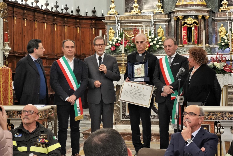 L’Aeronautica Militare riceve il “Premio Idria 2019”. Presente anche il presidente Musumeci alla cerimonia