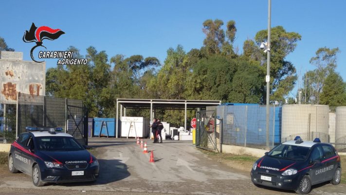 Ruba rame e materiale ferroso dall’isola ecologica ma viene scoperto: arrestato 52enne