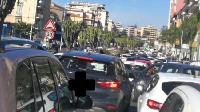Natale è alle porte, maggiori problemi alla vivibilità e viabilità: Comitato Terranostra chiede nuovo piano viario