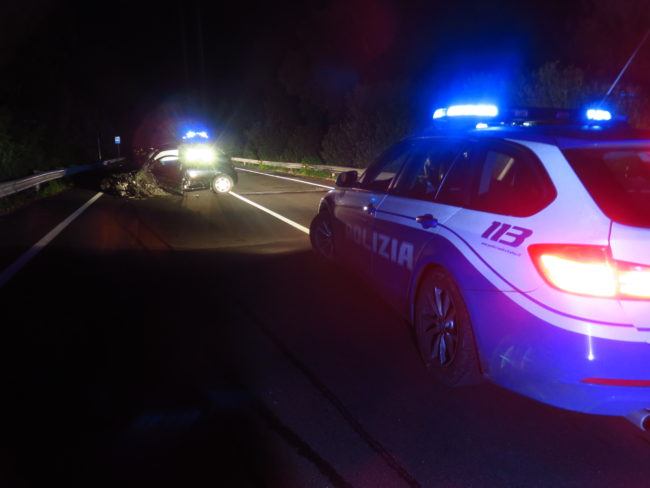 Impatto sulla SS 194: 4 auto coinvolte, diversi i feriti. Traffico interrotto in entrambi i sensi di marcia
