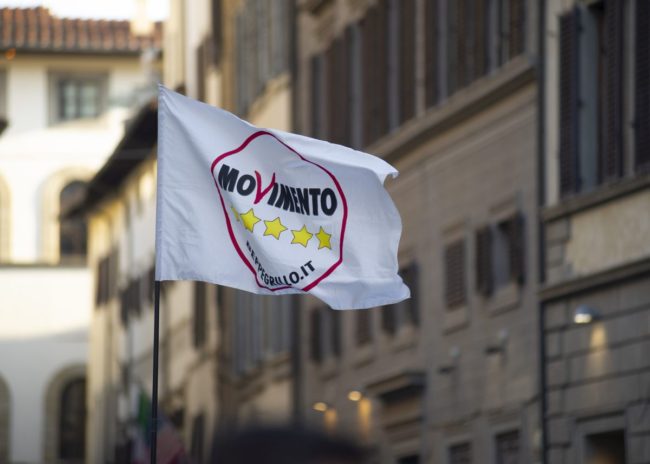 M5S “L'85% DEI PARLAMENTARI E' IN REGOLA CON LE RESTITUZIONI”