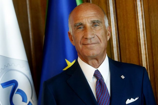 BLOCCO TRAFFICO, STICCHI DAMIANI “ASSURDO FERMARE AUTO NUOVE”