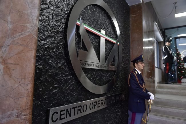 DIA “'NDRANGHETA SILENTE MA ANCORA LEADER NEI TRAFFICI DI DROGA”