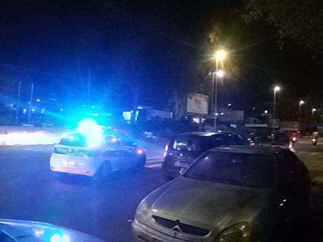 Catania, scontro auto-scooter in viale Raffaello Sanzio: una persona al Policlinico