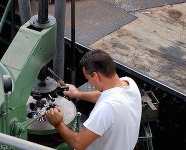 LAVORO, CRESCONO LE ASSUNZIONI A TEMPO INDETERMINATO