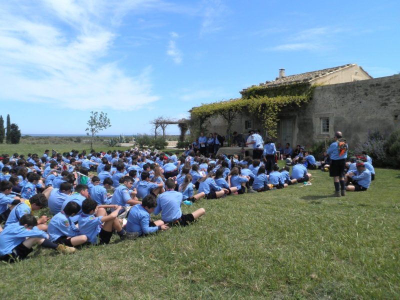 Svastica e scritte antisemite, sede scout presa di mira: Procura apre un’inchiesta