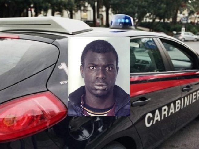 Paura alla stazione di Catania: extracomunitario minaccia passanti con una bottiglia rotta. Arrestato