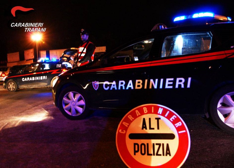 Controlli dei carabinieri: una persona arrestata e quattro denunciate