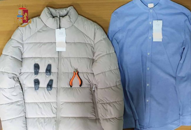 Furto aggravato, utilizza una pinza tronchese per manomettere i dispositivi di sicurezza: arrestato 40enne