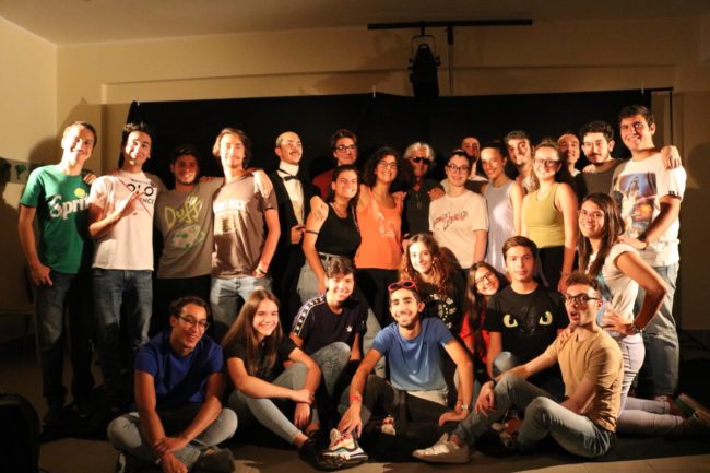 L’I.I.S. “Concetto Marchesi” di Mascalucia torna in scena: tutto pronto per il saggio “Lux”