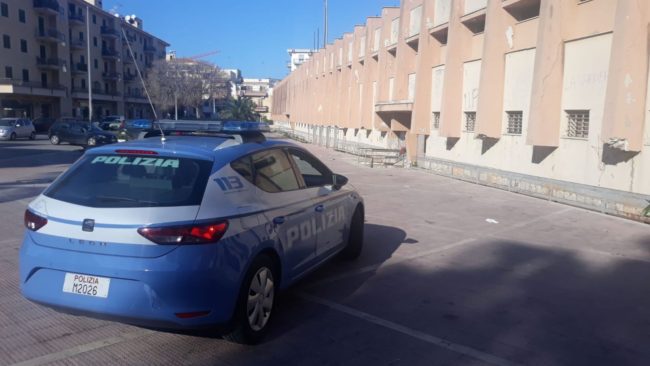 Vede il figlio in panchina e perde le staffe: uomo aggredisce allenatore, scatta il Daspo per un 50enne