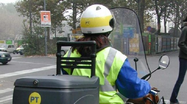 Poste Italiane assume: requisiti, come fare domanda e tipo di contratto