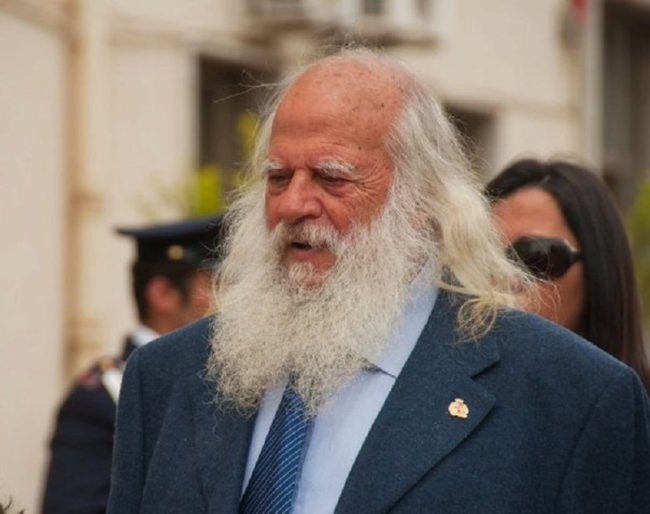 Omicidio Agostino, il padre chiede maxi-risarcimento al poliziotto indagato per depistaggio. Leva su intercettazione choc