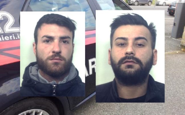 Rapine in ogni dove, erano diventati il “terrore” di Paternò: arrestati due giovani – VIDEO, NOMI, FOTO