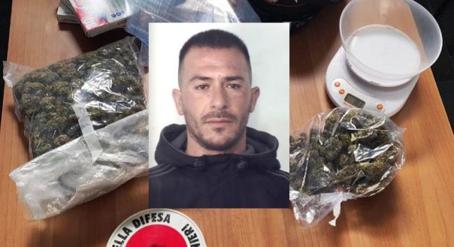 Arresto “movimentato” in un rione di Catania: il complice lo abbandona e lui viene arrestato