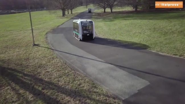 Ecco Olli, minibus elettrico senza conducente