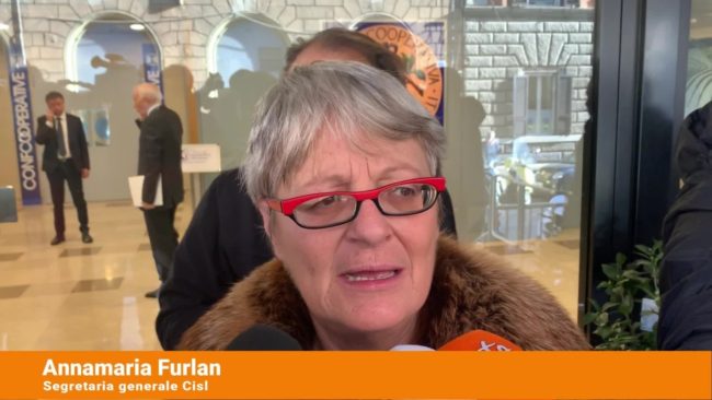 Whirlpool, Furlan “Non dividere i lavoratori”