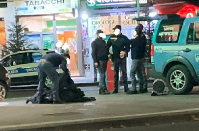 Catania, aggiornamenti sull’allarme bomba: artificieri sul posto – FOTO