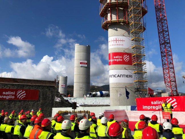 Conclusa l'ultima delle pile che sosterranno il nuovo ponte di Genova