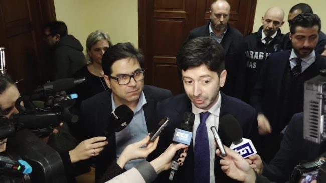 Virus Cina, Speranza: “Dallo Spallanzani notizia importante”