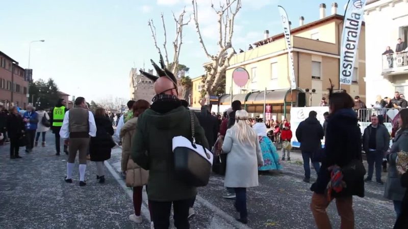 Carnevale, al via i festeggiamenti anche a Fano